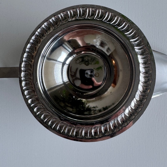 Vintage Vollrath Gravy Boat 47578 Stainless Steel Pedestal Classic Formal Dinner - Picture 8 of 12